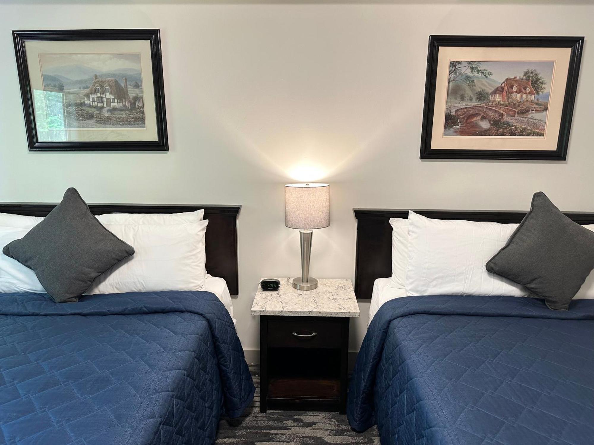 Canadian Inn Суррей Экстерьер фото